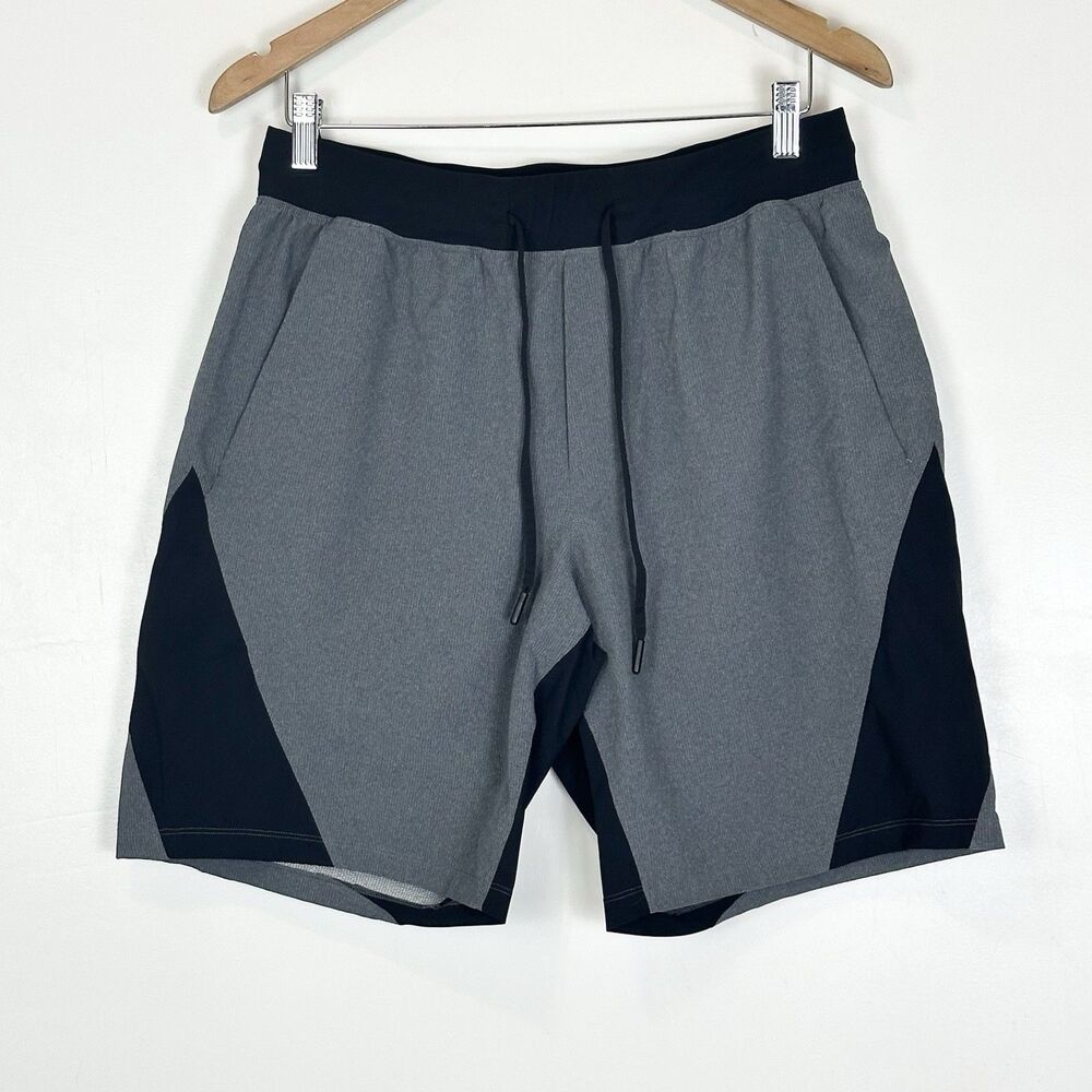 Lululemon Lined Shorts II Men L Namaste At The Beach Board Swim 9" Inseam Surf